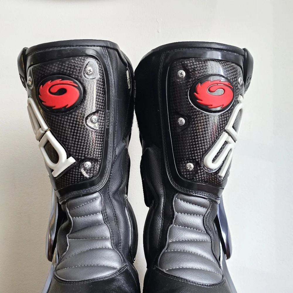 SIDI Vertigo Motorcycle Racing Boots Black Red Silver EU 41 US 7.5 Made in Italy